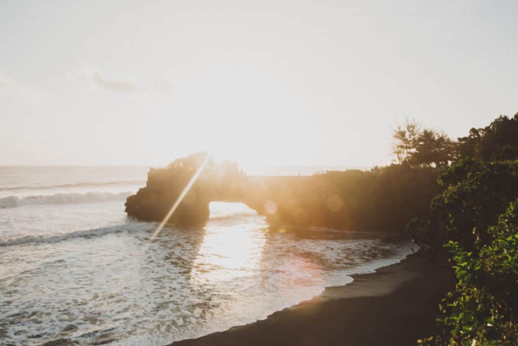 Tanah Lot - Bali, Indonesia - TheMandagies.com