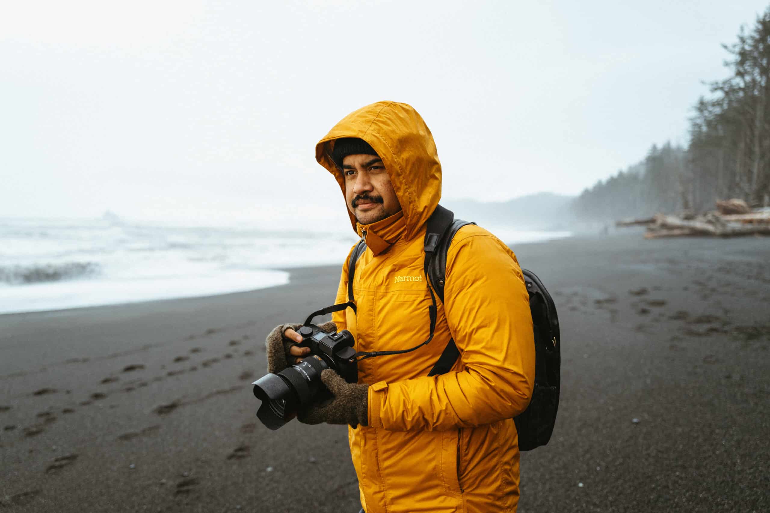 The Foolproof Travel Photography Gear List (8 Essential Tech Categories)