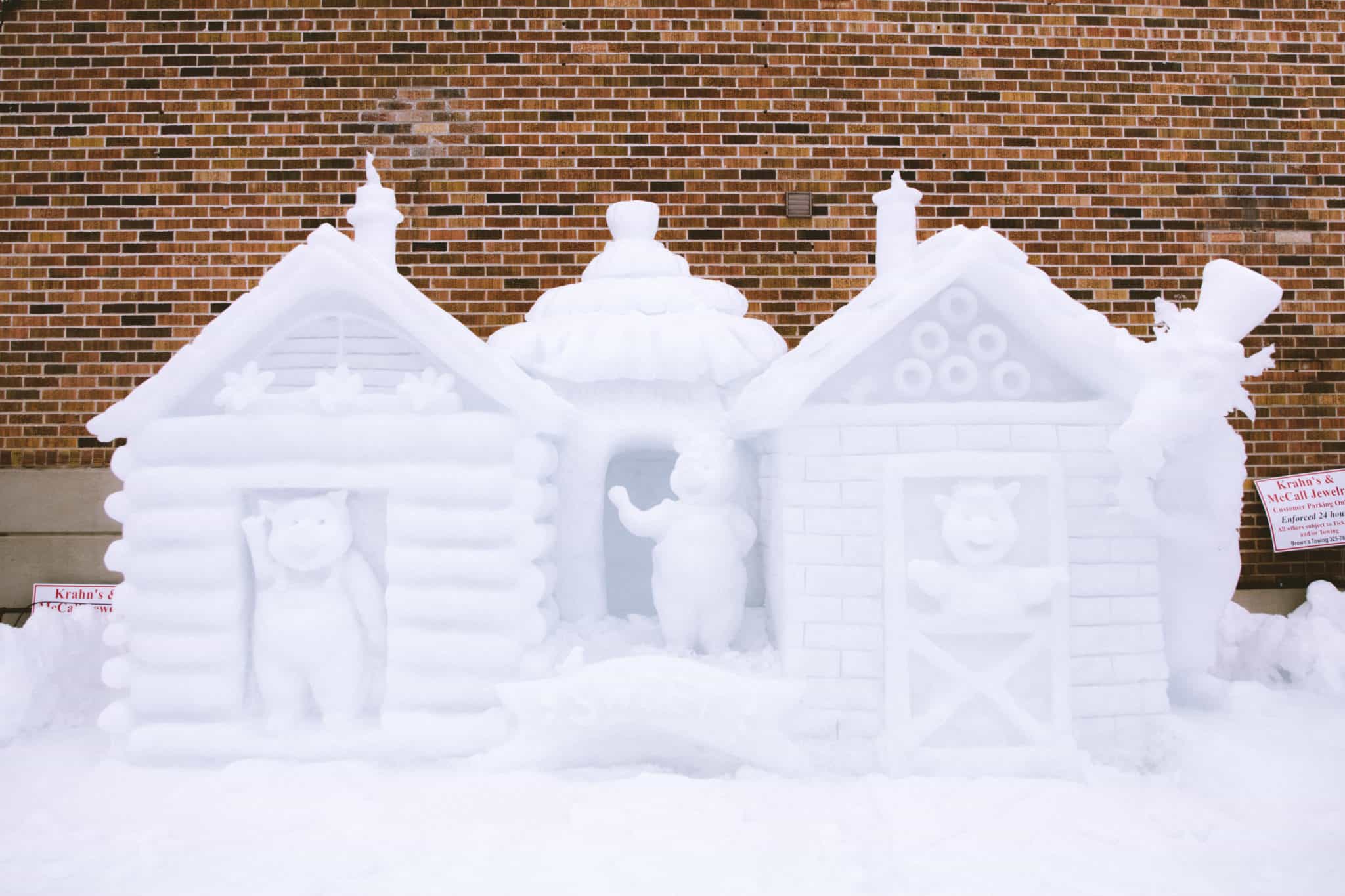 Ice Sculptures For McCall Winter Carnval- TheMandagies.com 