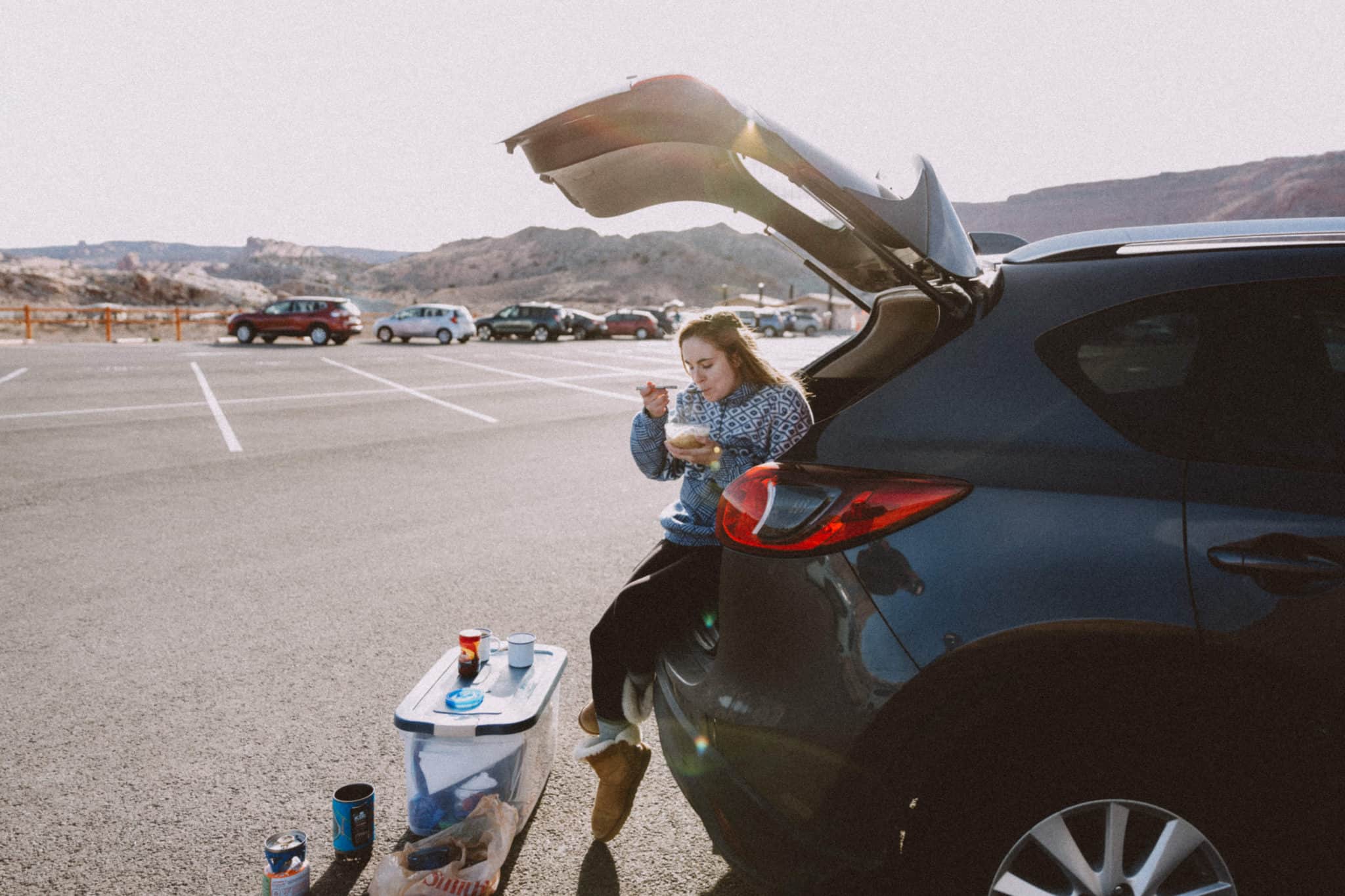 Easy Camping Meals - Oatmeal in Car - TheMandagies.com