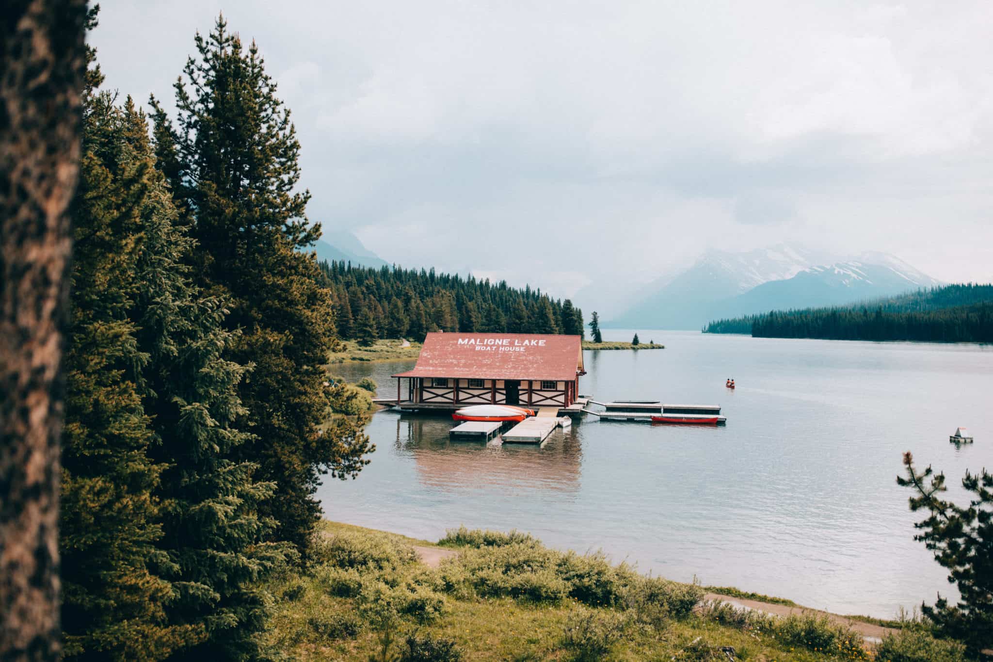 Maligne Lake - Stop of Jasper National Park Itinerary