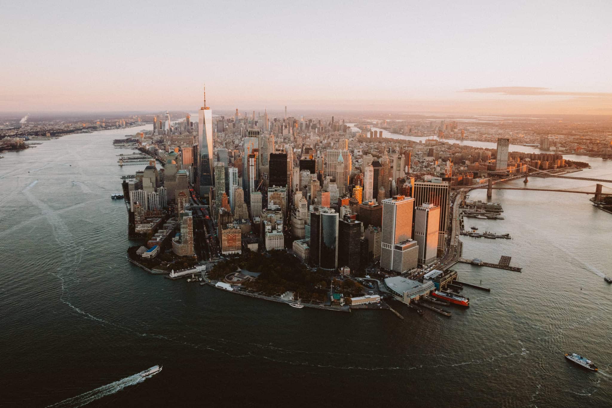 FlyNYON scenic helicopter ride over lower Manhattan - TheMandagies.com