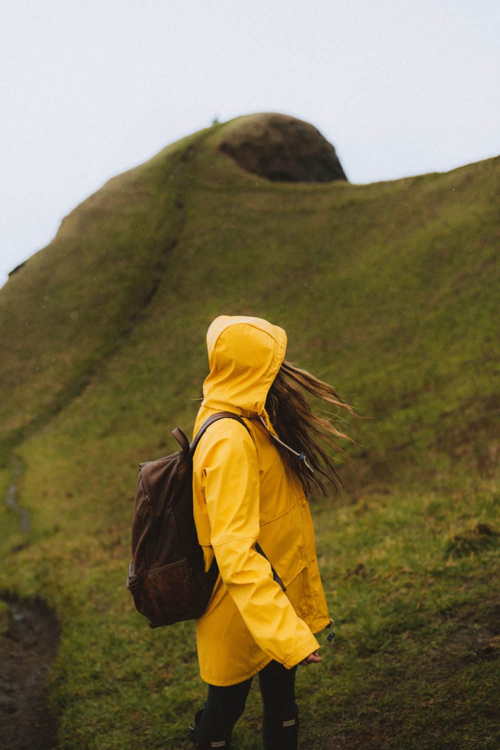 What To Wear In The Pacific Northwest - Emily Mandagie wearing rain jacket