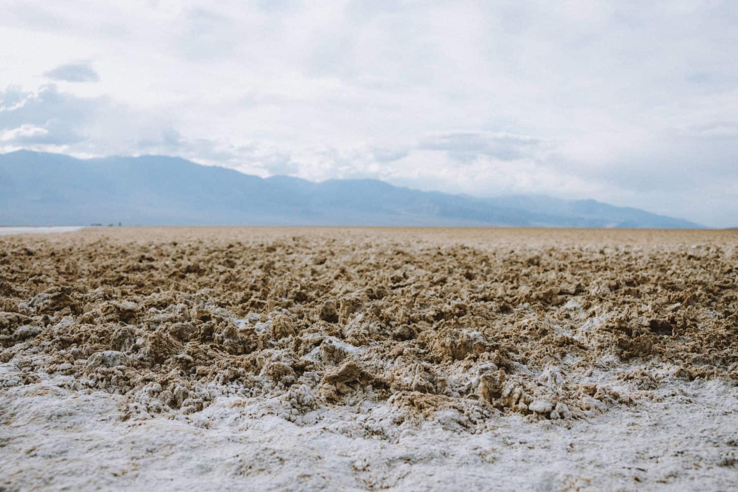 Rough landscape - how to spend 24 hours in Death Valley