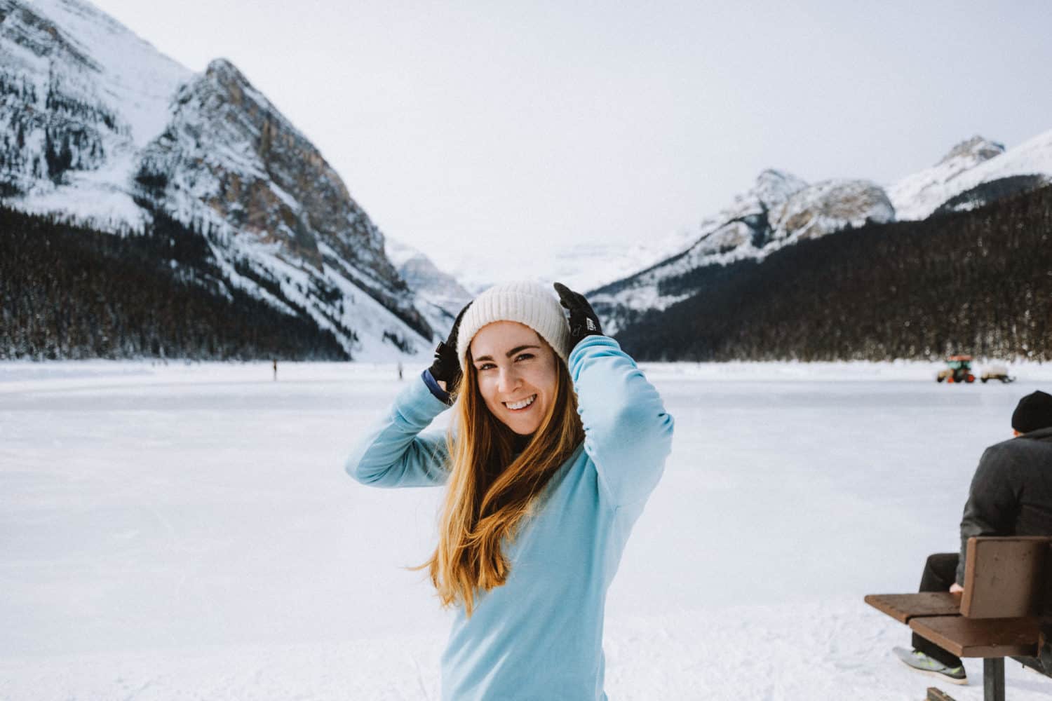 What to wear ice skating on Lake Louise - TheMandagies.com