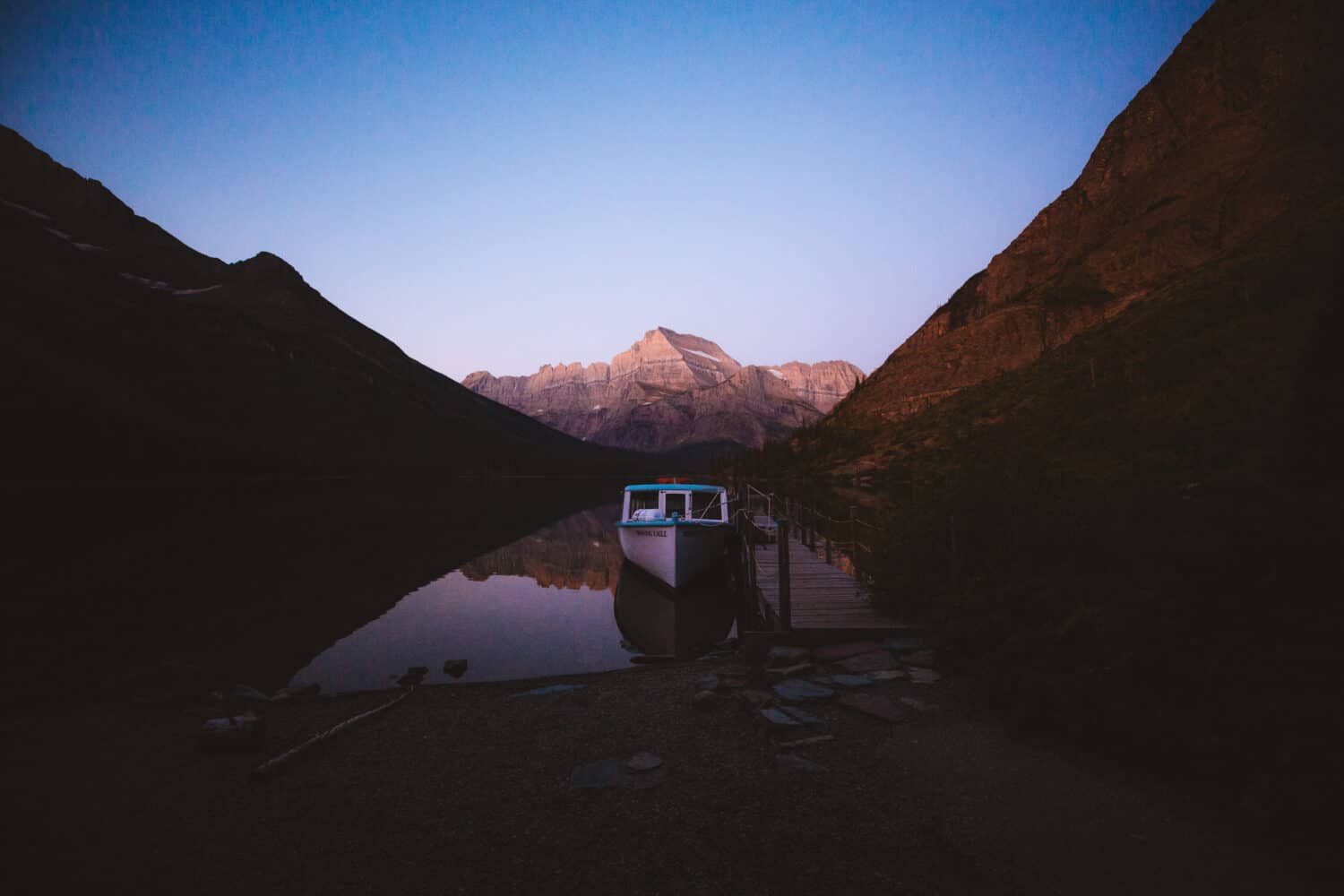 Sunrise at Lake Josephine - Glacier National Park (TheMandagies.com)