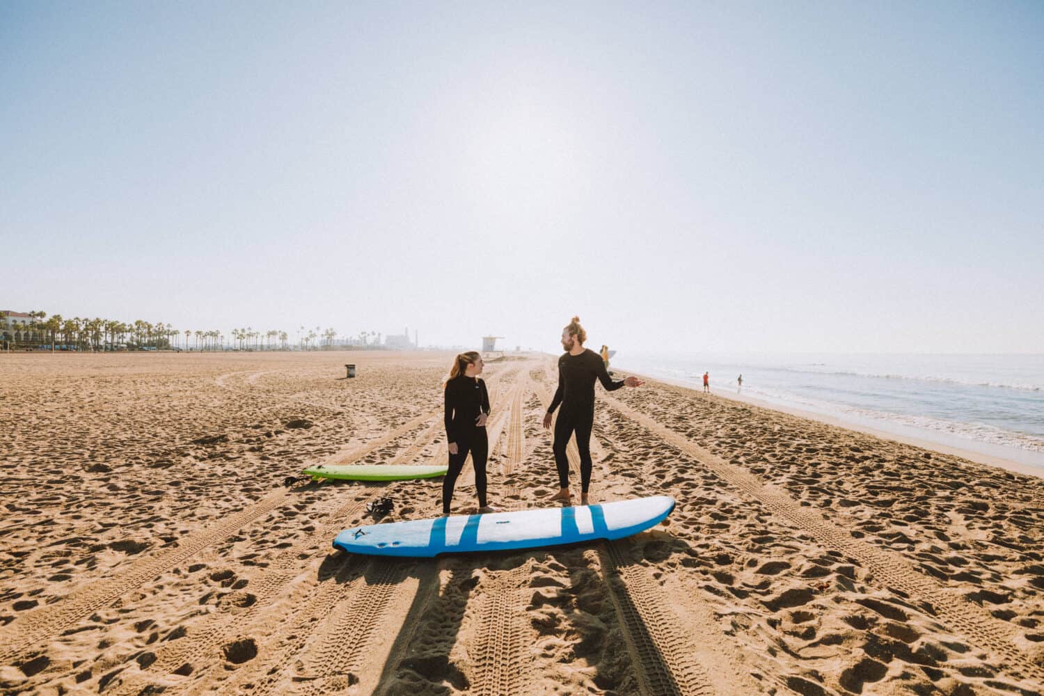 Surf Lessons on Huntington Beach - TheMandagies.com