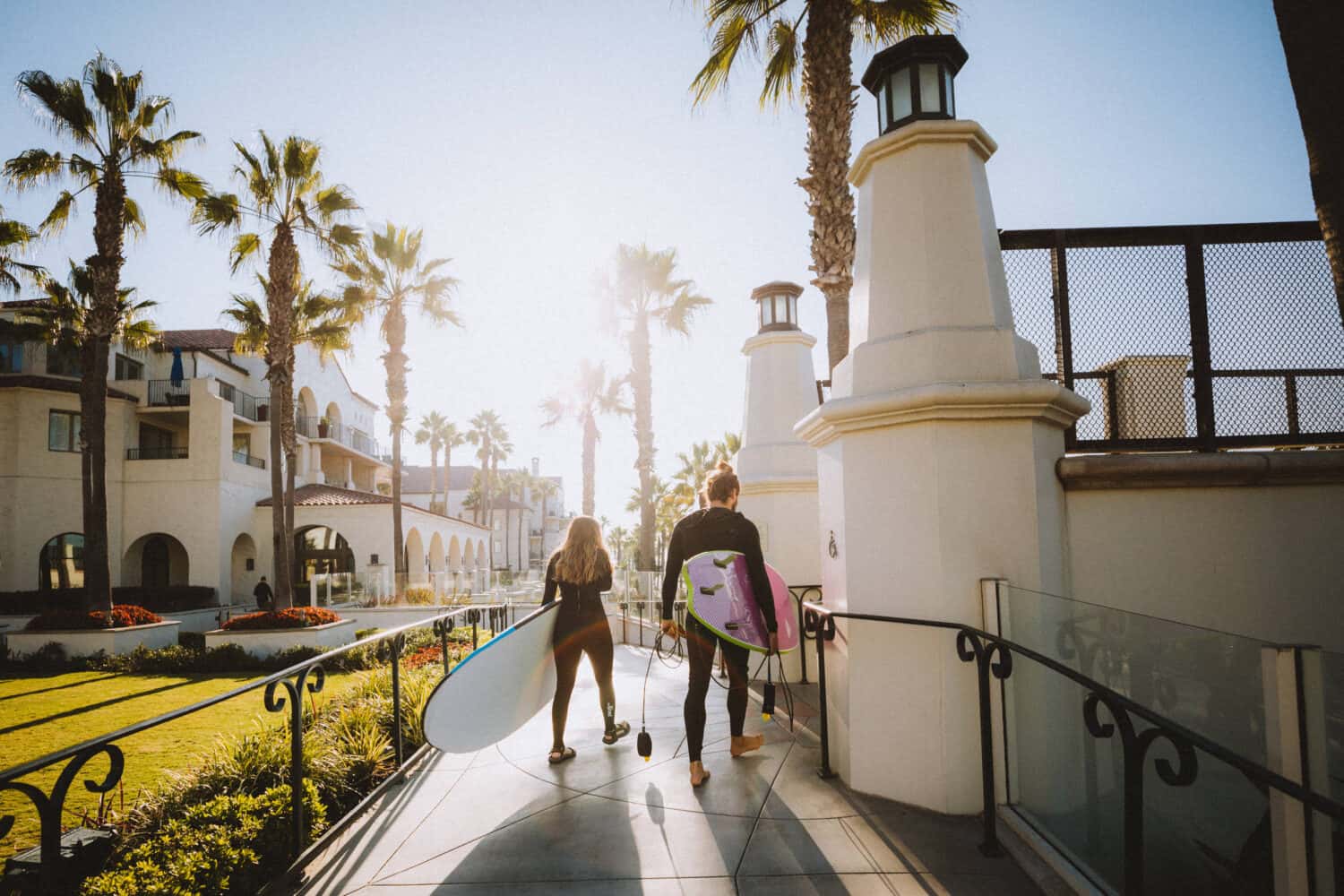 Pacific Coast Highway Road Trip - Surfing in Huntington Beach