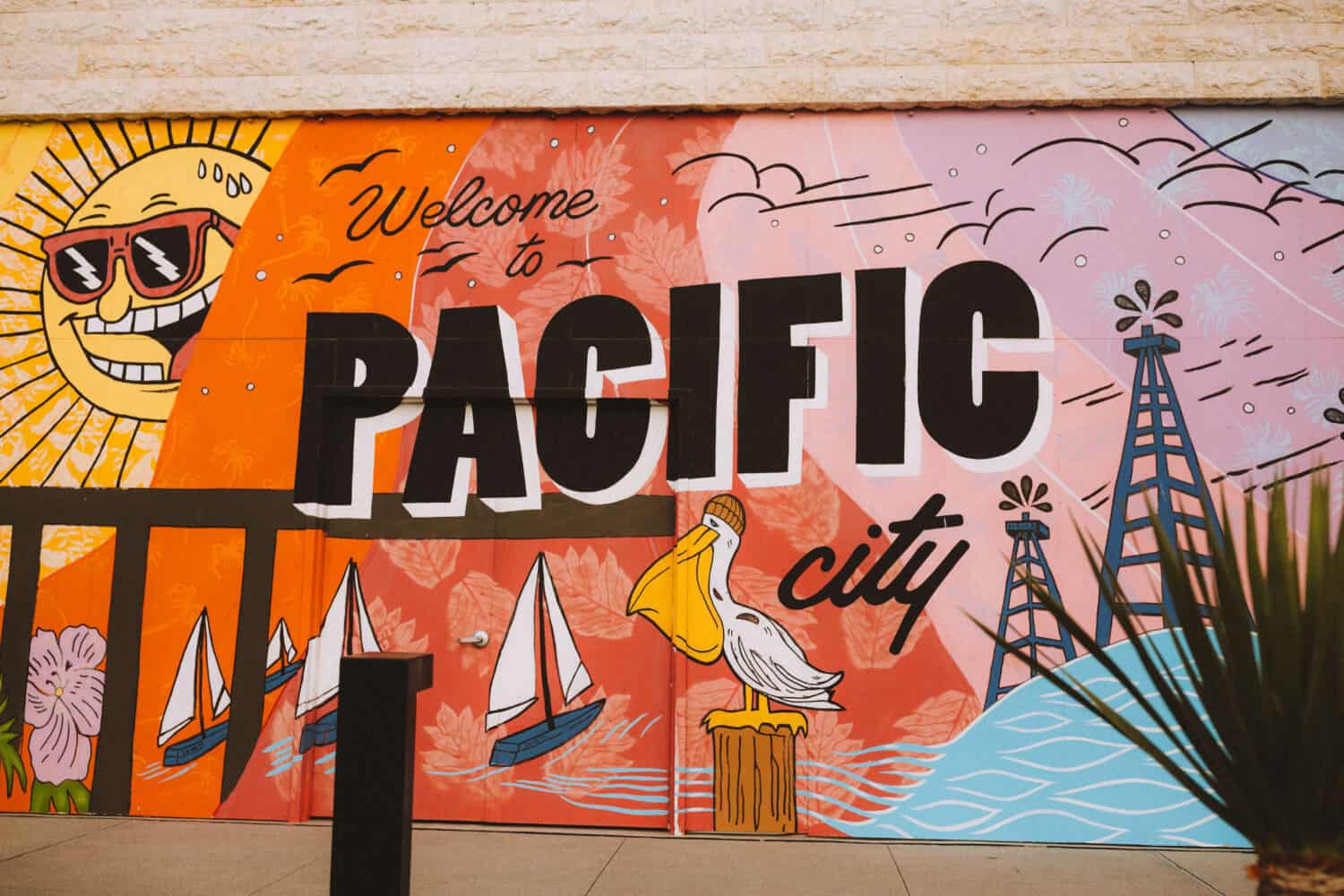 Free Things To Do In Orange County This Weekend - Pacific City Murals