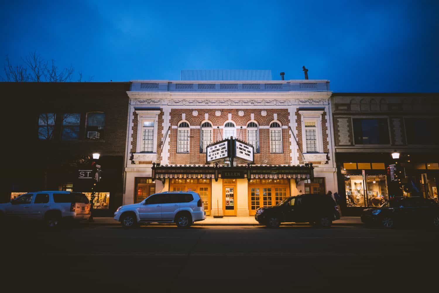 View of the Ellen Theater in Bozeman, Montana - TheMandagies.com