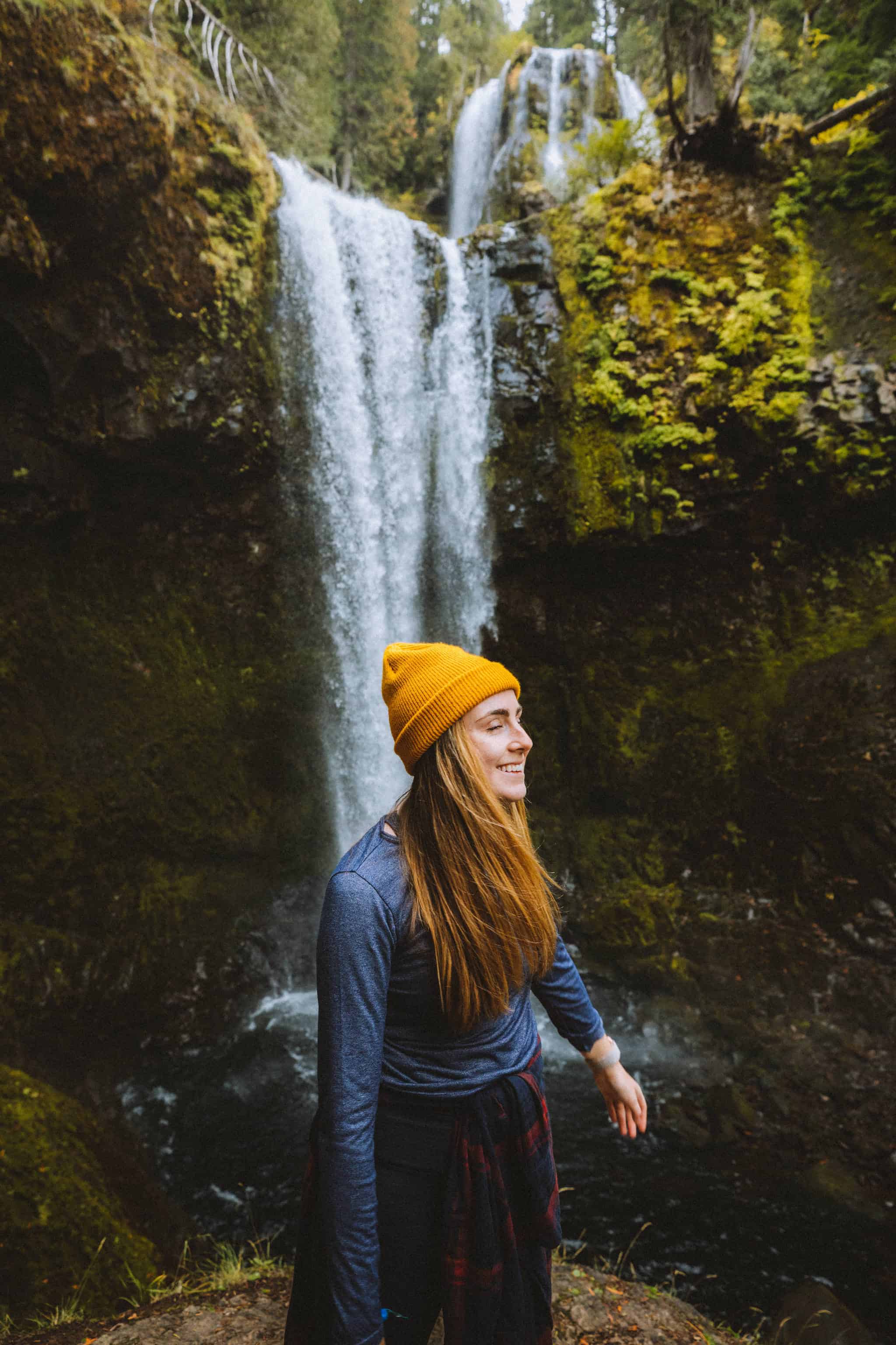 Emily Mandagie at Falls Creek Falls Trail, Washington State - TheMandagies.com