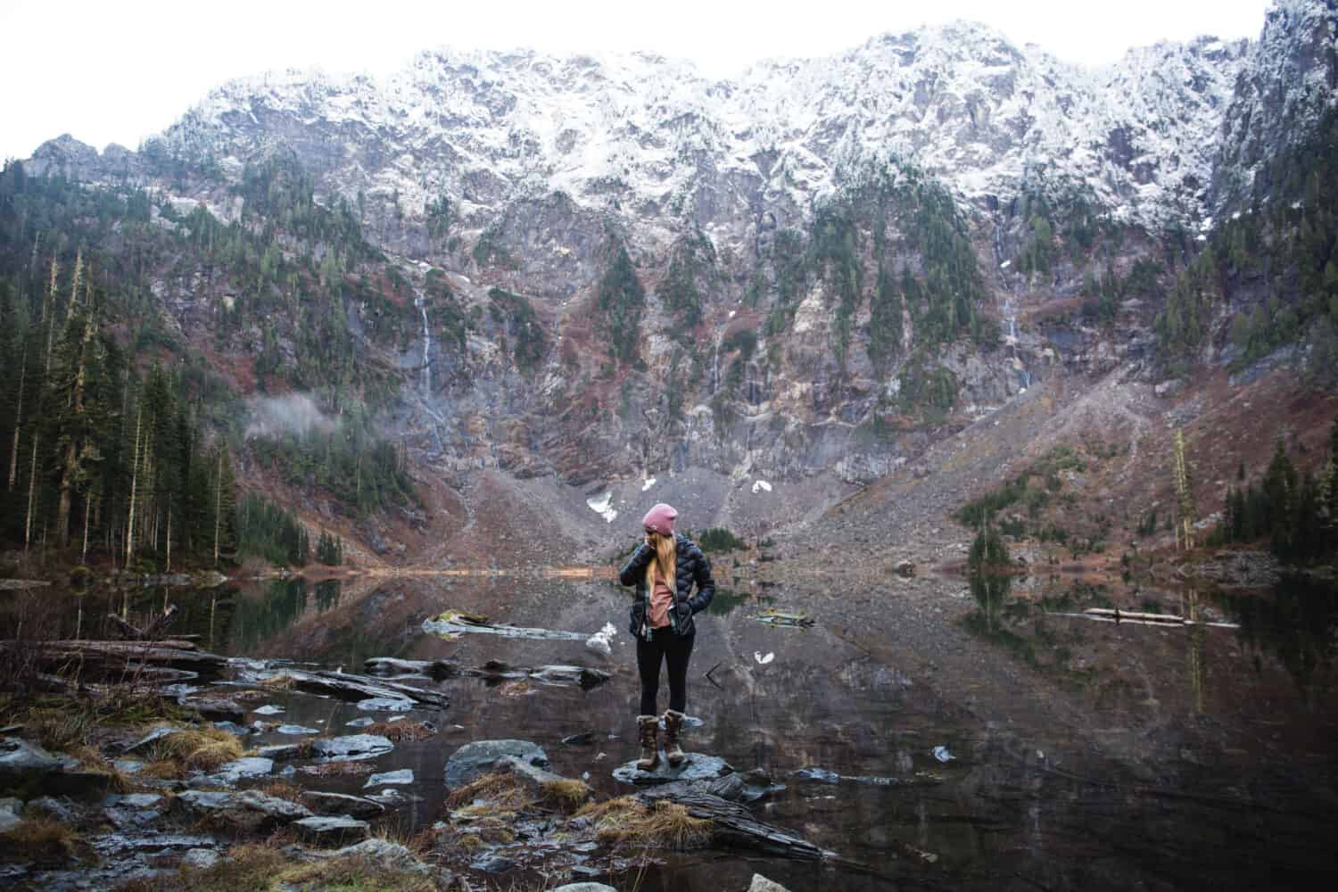 Emily Mandagie at Lake 22 Trail - Seattle hiking trails, Washington - TheMandagies.com