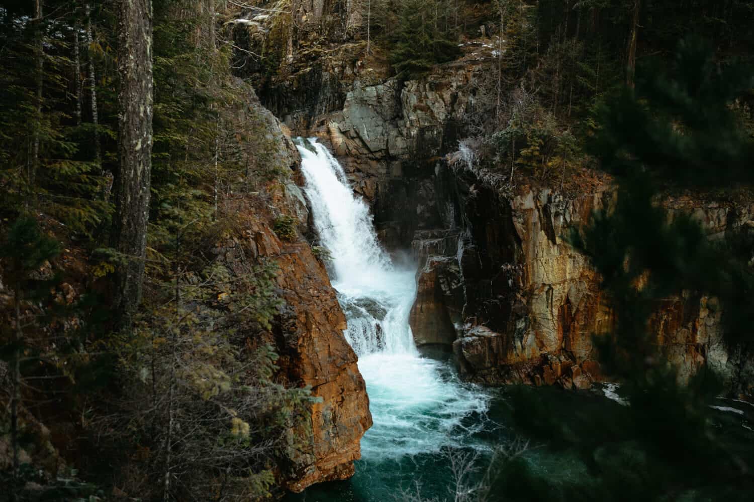 Upper Myra Falls - Strathcona Provincial Park - TheMandagies.com