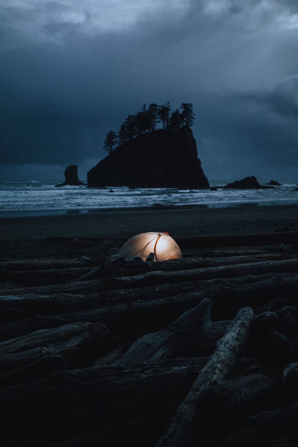 Camping In The Olympic National Park - La Push Second Beach - TheMandagies.com