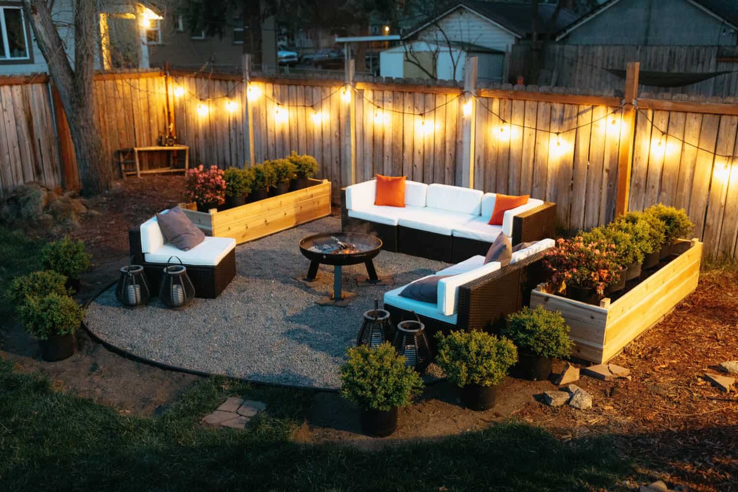 Low Budget Backyard Fire Pit, How To Build An Outside Fire Pit