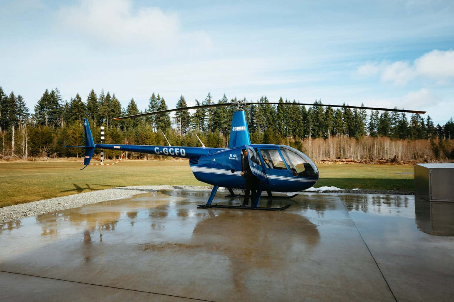 Scenic and Charter Flights in Tofino, BC