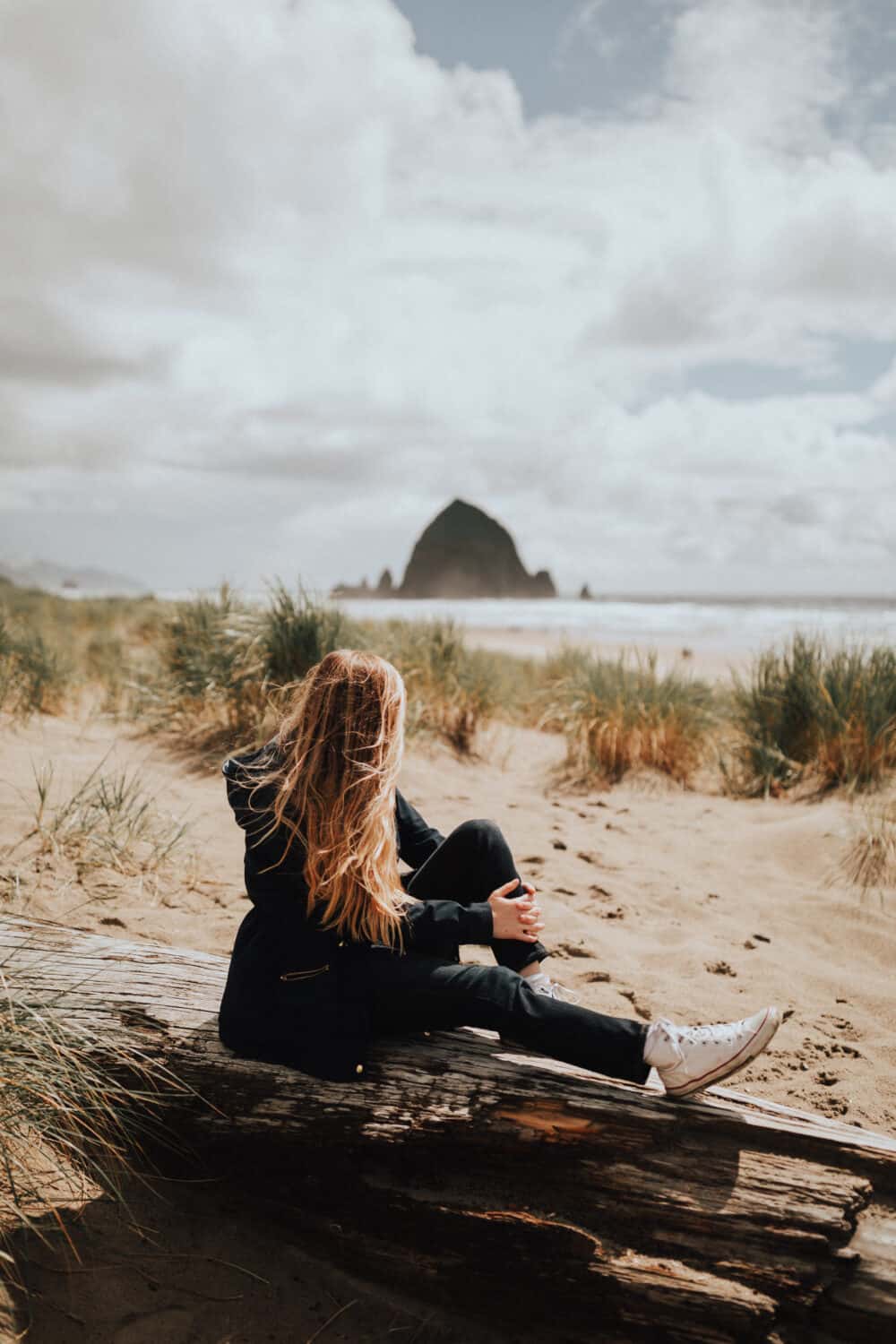 Best Beaches in Oregon - Cannon Beach