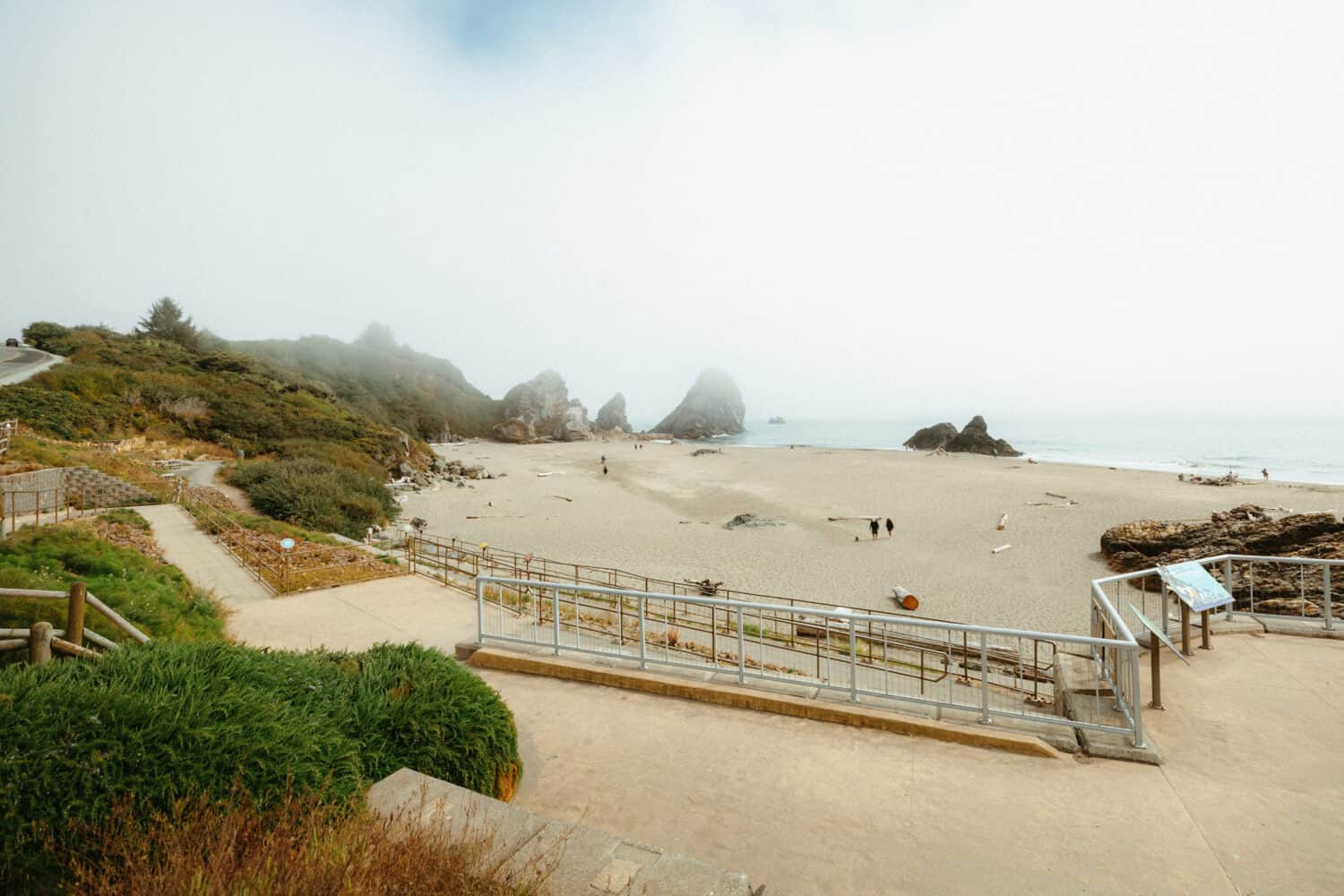 Best Beaches in Oregon - Harris Beach State Park