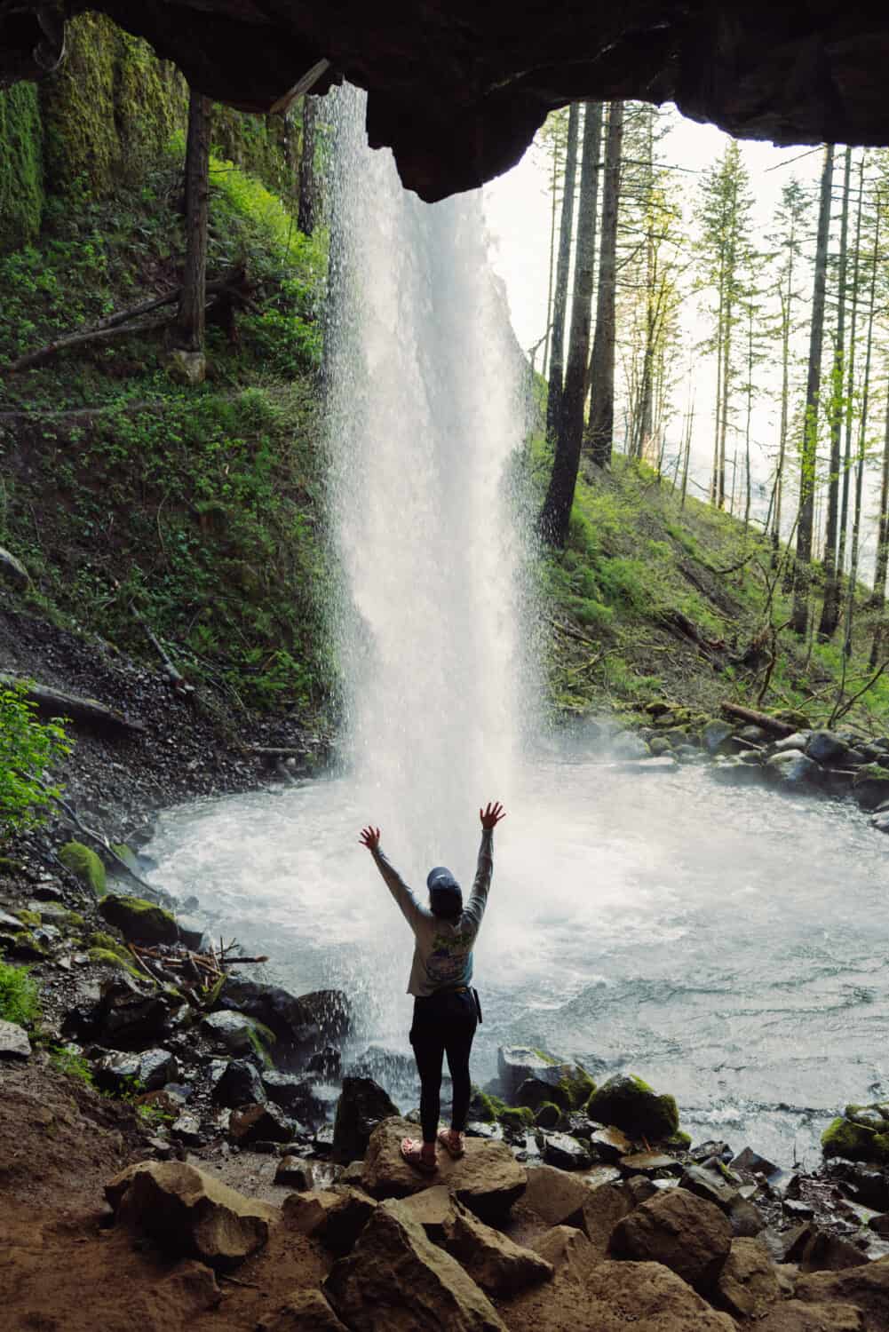 Things To Do In The Columbia River Gorge - TheMandagies.com