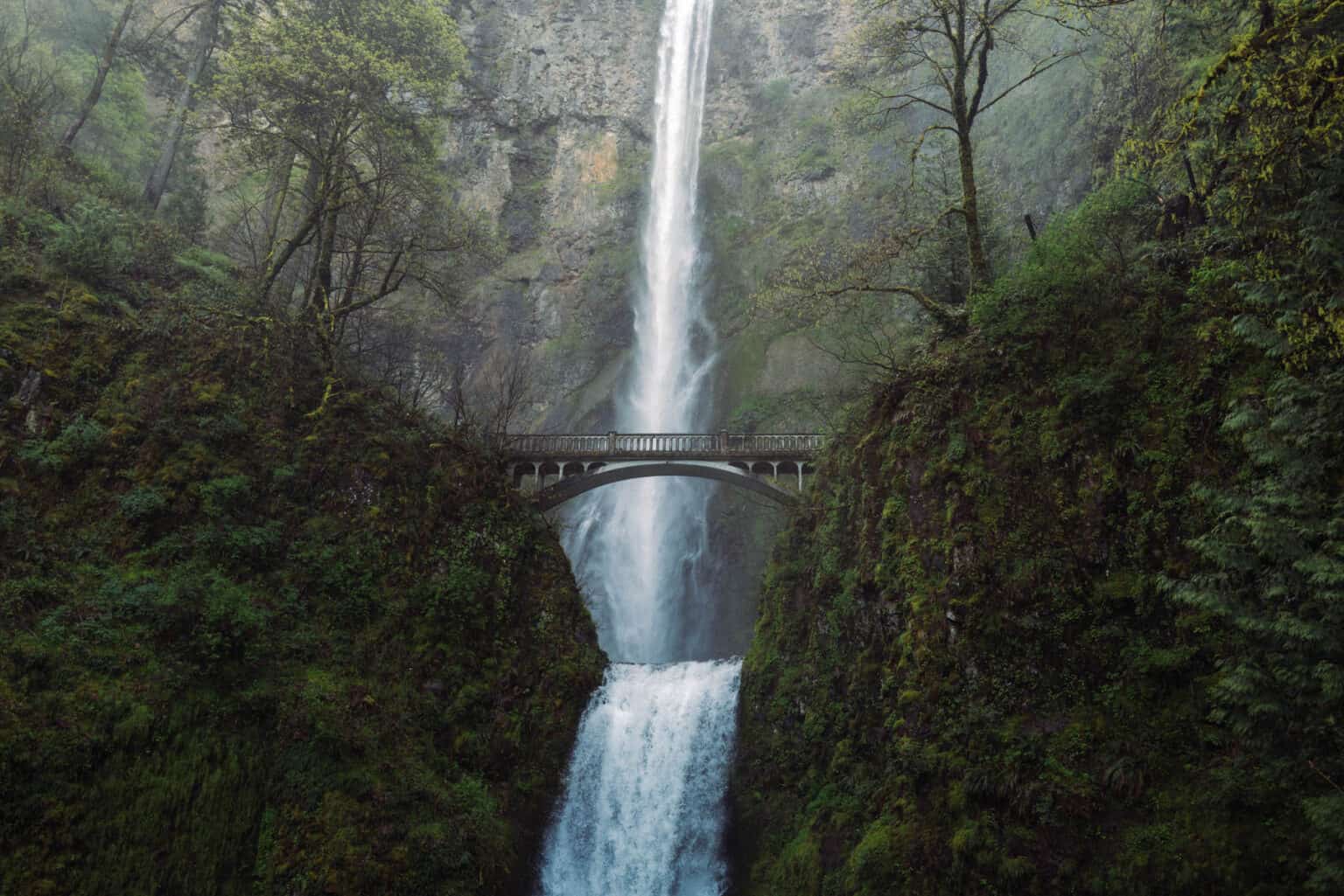 The 26 Most Incredible Columbia River Gorge Waterfalls - The Mandagies