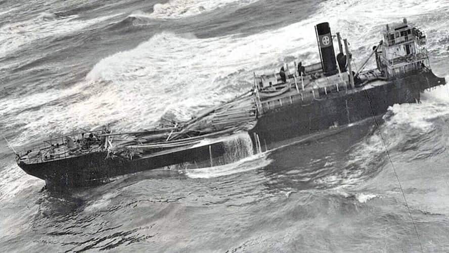 SS Laurel Shipwreck in Oregon