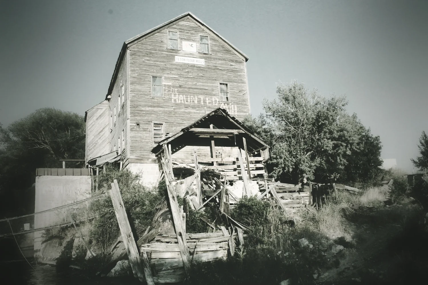 Haunted Places in Idaho - The Haunted Mill in Teton