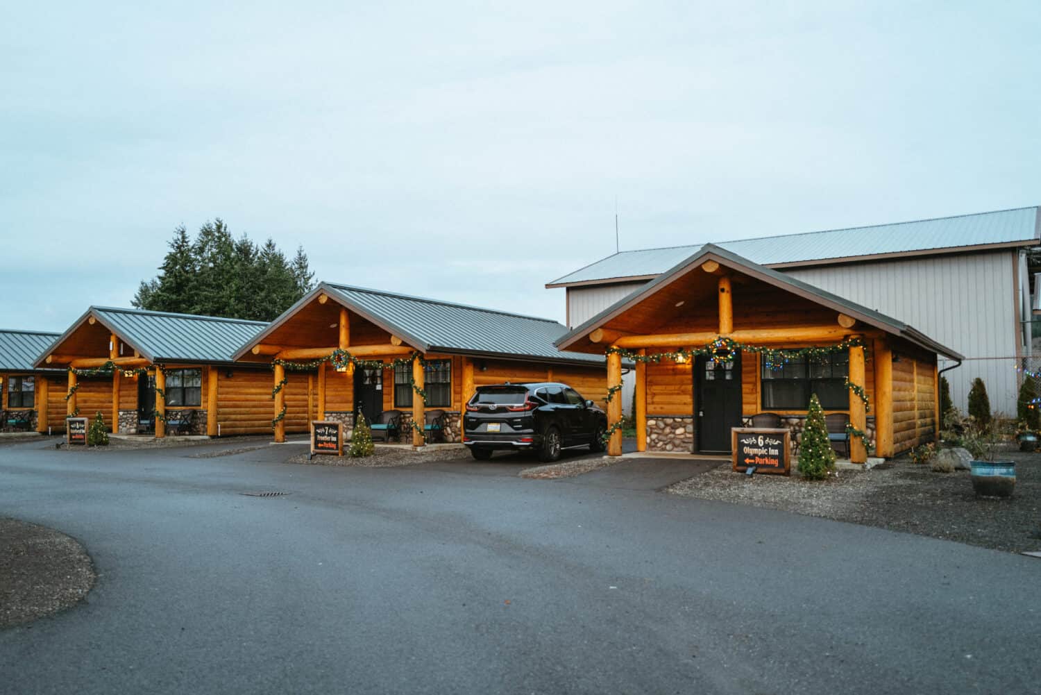 Places To Stay In Olympic National Park - Woodlands Inn