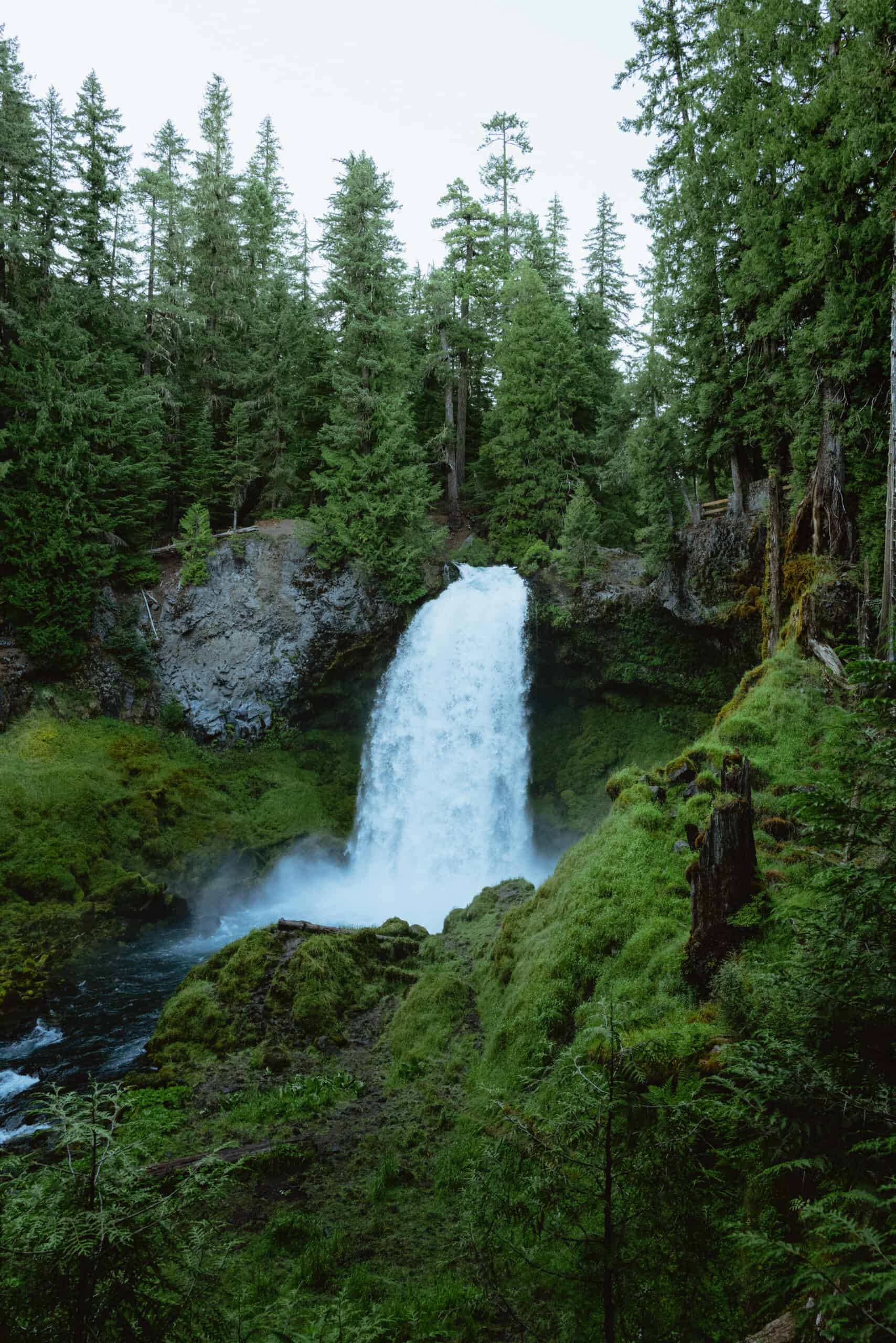 The 13 Best Waterfalls Near Bend, Oregon The Mandagies